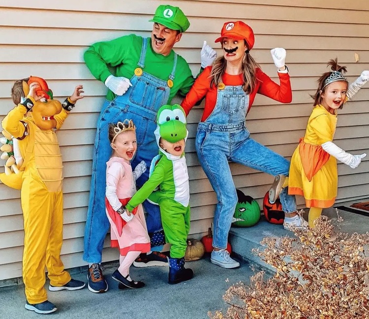 Creative Group Halloween Costume Ideas for Families in Australia